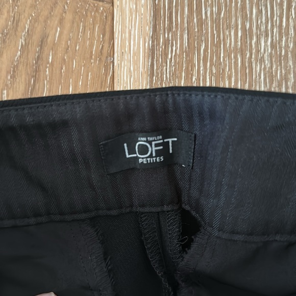 NEW! Ann Taylor Loft black “Marisa” tuxedo pants. Size 0P. - Picture 3 of 5